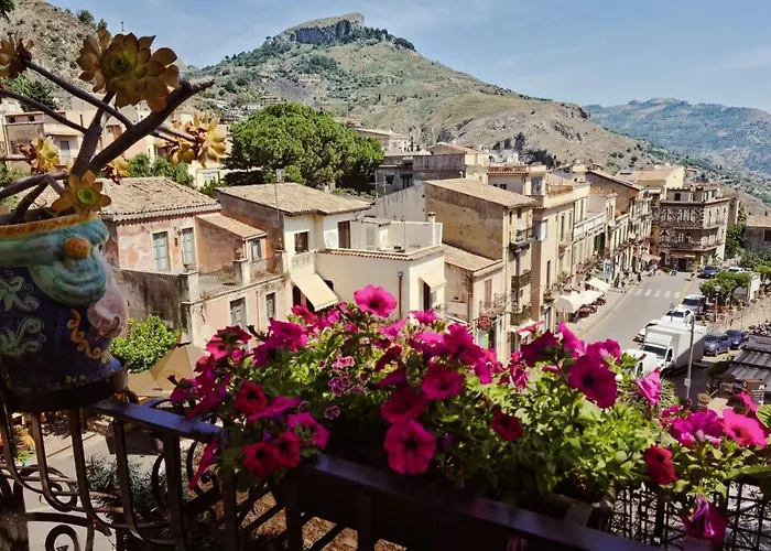 Joan's Heritage Bed & Breakfast Taormina